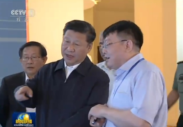 叶甜春总师向习主席介绍集成电路装备与工艺专项在十二五时代取得的效果，重点介绍了918博天堂的CMP装备